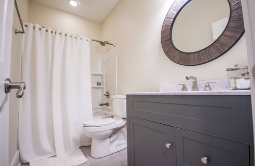 Charleston Apartment | Studio Near the Plantations