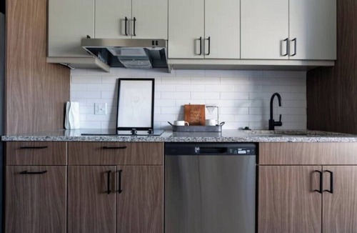 Urbana Apartment | Studio near UIUC/Yugo Guest Suites An