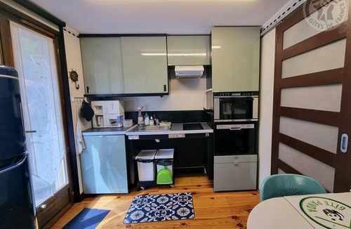 Nesles-la-Vallee Apartment | Studio Nesles-la-Vallée, studio flat, 2 persons