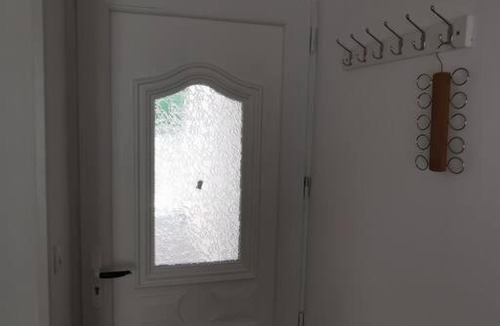 Gallargues-le-Montueux Apartment | Studio neuf proche Camargue