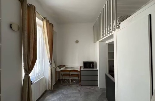Montparnasse Apartment | Studio neuf, atypique, au cœur de Paris