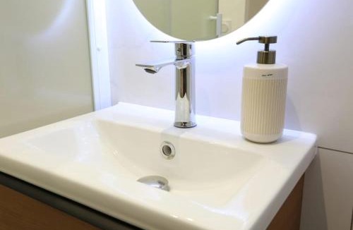 Tarbes Apartment | Studio neuf avec clim et Wi-Fi