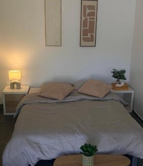 Quincy-sous-Senart House | Studio Neuf Moderne & Indépendant - Proche Gare, Paris