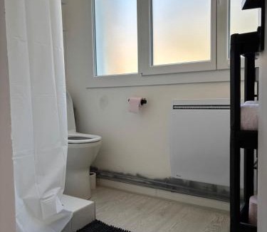 Bourbonne-les-Bains Apartment | Studio neuf proche thermes