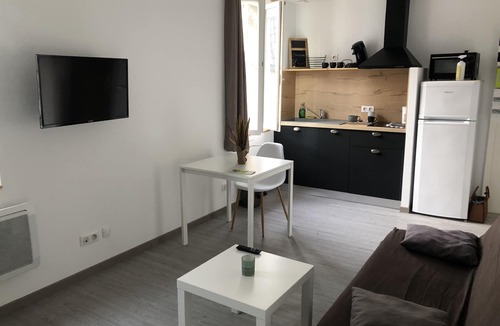 Lodeve Apartment | Studio Neuf Proche Salagou