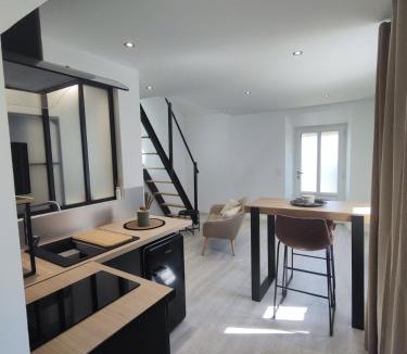 Pace Apartment | Studio neuf situé au cœur d'un bourg paisible