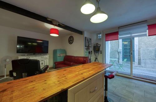 Alignan-du-Vent Apartment | Studio NEW YORK