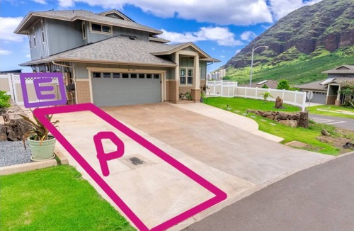 Makaha Valley Apartment | Studio- Ocean View Hideaway