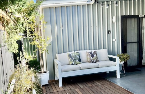 Central Mudgee Apartment | Studio On Lewis Luxury Tiny House 4 mins to town