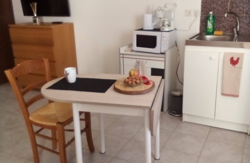 Boissy-Fresnoy Apartment | Studio on one level + parking + terrace + barbecue