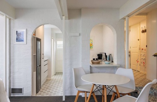 Orakei Apartment | Studio on Paritai + Spa Pool