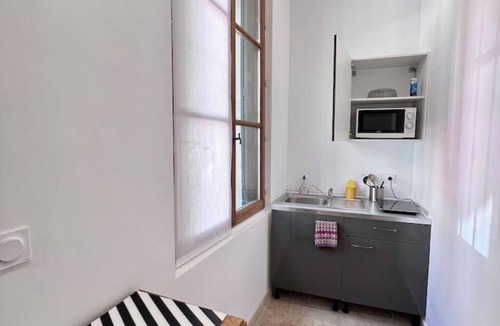 Quartier Administrations Apartment | Studio on terrace