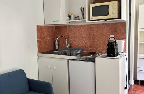 Rueil-Malmaison Apartment | Studio on the banks of the Seine