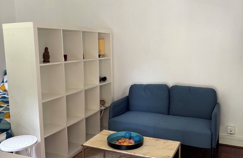 Rueil-Malmaison Apartment | Studio on the banks of the Seine