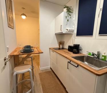 Les Halles Apartment | Studio one street away from the Marais!