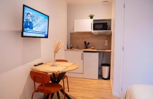 Saint-Quentin Apartment | Studio Paisible 2pers wifi gare
