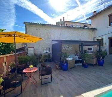 Ruffec Apartment | Studio paisible