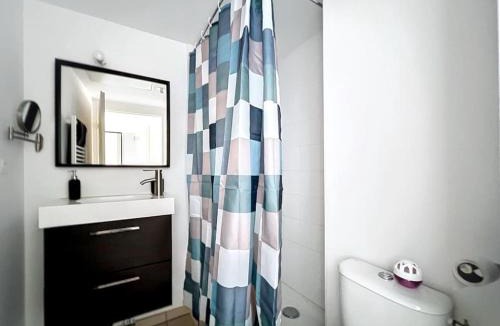 Oullins Apartment | Studio paisible - métro Oullins centre