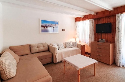 Vex Apartment | Studio Panorama 66 by Interhome