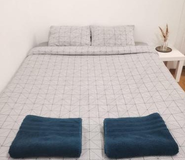 Quartier de la Folie-Mericourt Apartment | Studio Paris 11 Bien situé et fonctionnel