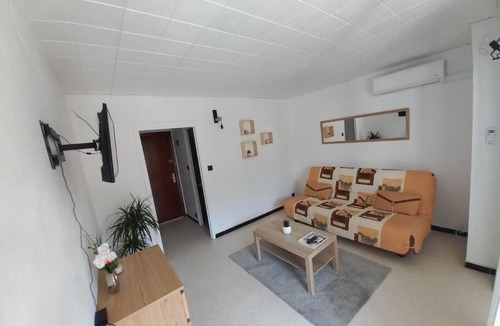 La Grande-Motte Apartment | studio parking privé climatisation plage proche