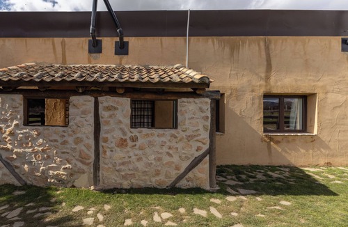 Santo Tome del Puerto Apartment | Studio 'Pato' with Mountain View and Private Garden