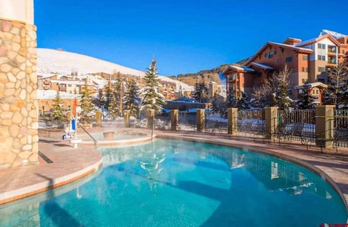 Mount Crested Butte Condo | Studio Perfect Location 320 with Pool and Hot Tub