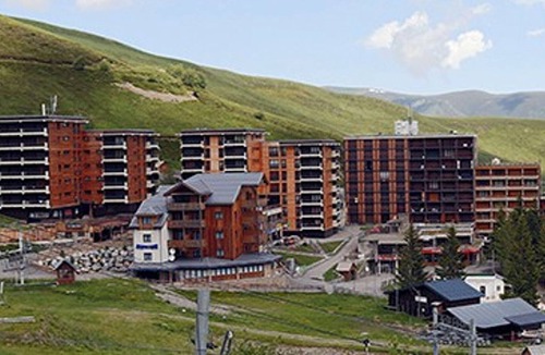 Gouaux-de-Larboust Apartment | Studio Peyragudes , studio flat, 4 persons