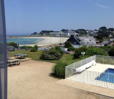 Trevou-Treguignec Apartment | Studio piscine et vue mer