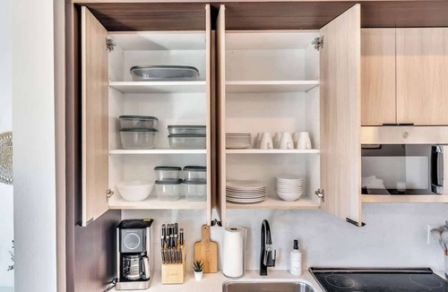 Pendleton Apartment | Studio | Pool, Gym, Walk to Casino