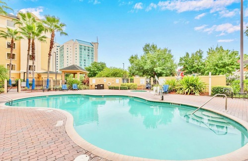 Florida Central Atlantic Coast Apartment | Studio - Pool & Hot Tub near Universal Studios