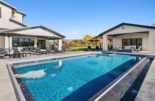 Charleston House | Studio Pool House by Xquisite Rentals