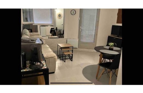 Greoux-les-Bains Apartment | Studio Pour 2 Personnes Avec Ascenseur