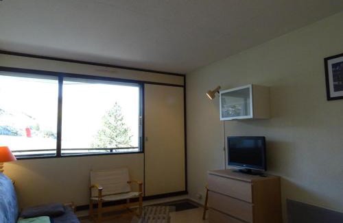 Arette Apartment | Studio pour 4 pers. à proximité des pistes avec balcon et parking - FR-1-602-55