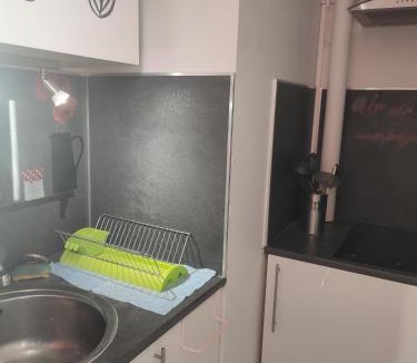 Nevers Apartment | Studio pour Déplacements Professionnels- étudiant