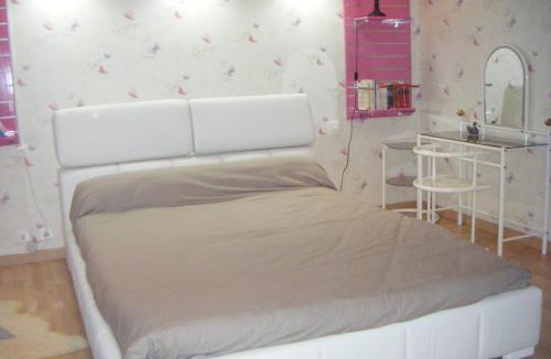 Issel Apartment | studio pour personne en déplacement