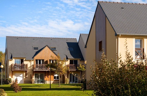 Saint-Briac-sur-Mer Apartment | Studio près de la plage | A 300m du golf de Dinard