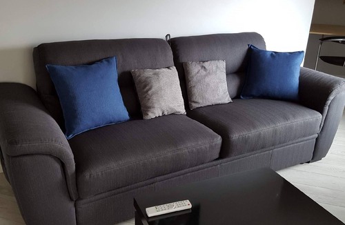 Bourg-les-Valence Apartment | Studio-Private Bathroom-Le Pendentif