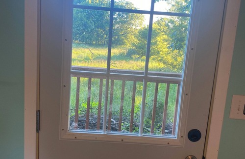 St Croix Falls Apartment | Studio Private setting type house with deck