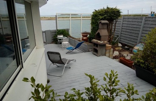 Louannec Apartment | Studio-Private Bathroom-Sea view-Plaisance