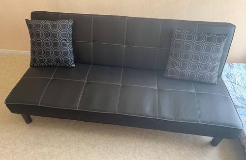 Luxeuil-les-Bains Apartment | Studio Proche Cure Thermal