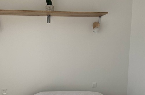 Mantes-la-Jolie Apartment | Studio Proche Gare et Centre Ville