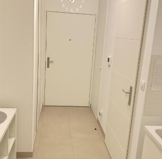 Decines-Charpieu Apartment | Studio Proche LDLC ARENA OL