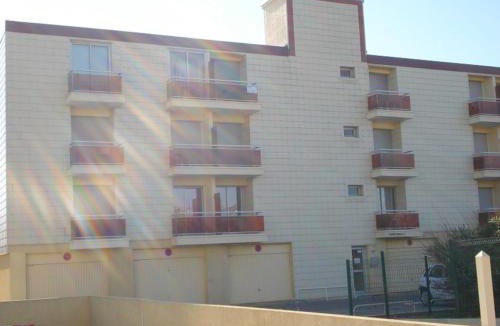 Balaruc-les-Bains Apartment | Studio proche Thermes Balaruc, Climatisé, Animaux admis - FR-1-503-87