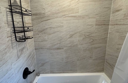 Fort Worth Apartment | " Studio- Quick Drive to TCU, Stockyards, Museums & Dickies Arena"