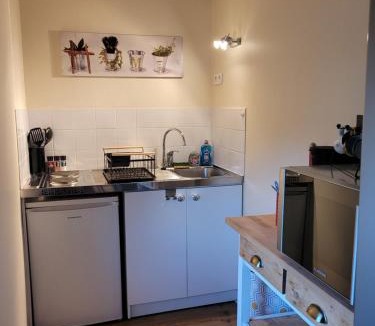 Gray Apartment | Studio récent résidence Charles Quint