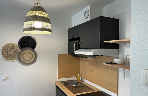 Berck-sur-Mer Apartment | Studio Rénové à 30 Mètre de la Plage, 300 Mètre du Centre Ville 4 Couchages