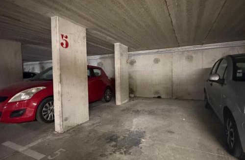 Tours Apartment | Studio rénové 2026 Parking gratuit Proche Faculté et A10