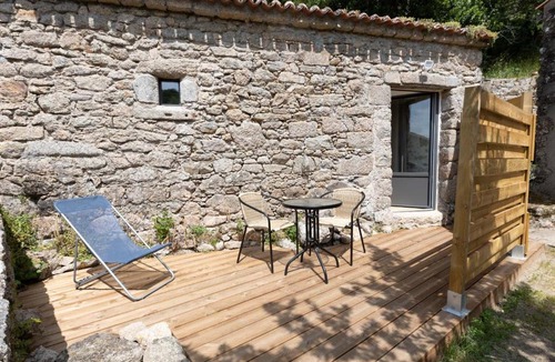 Mortagne-sur-Sevre House | Studio rénové avec terrasse privée en bord de Sèvre - Mortagne-sur-Sèvre - FR-1-426-484