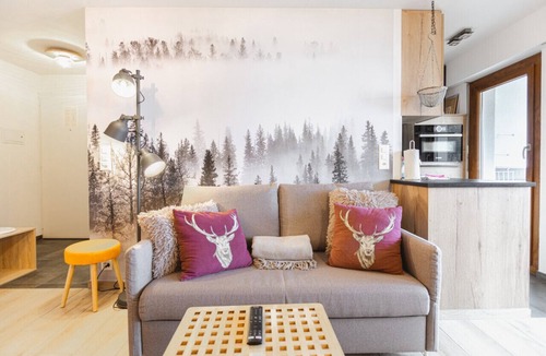 Randogne Apartment | Studio rénové avec vue imprenable sur les Alpes